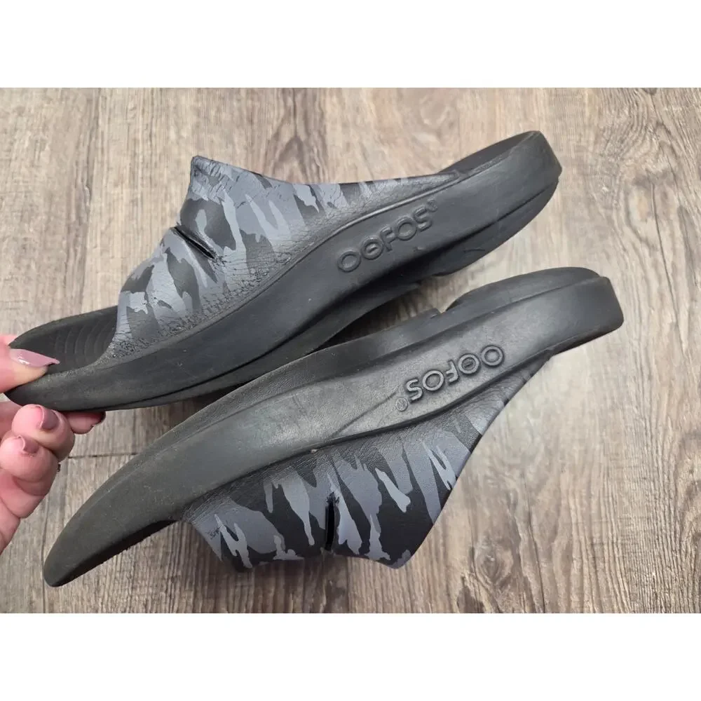 OOFOS OOahh Sport Flex Sandals Mens 8 - Women 10 Black Camo Slide Slip-On Shoes
